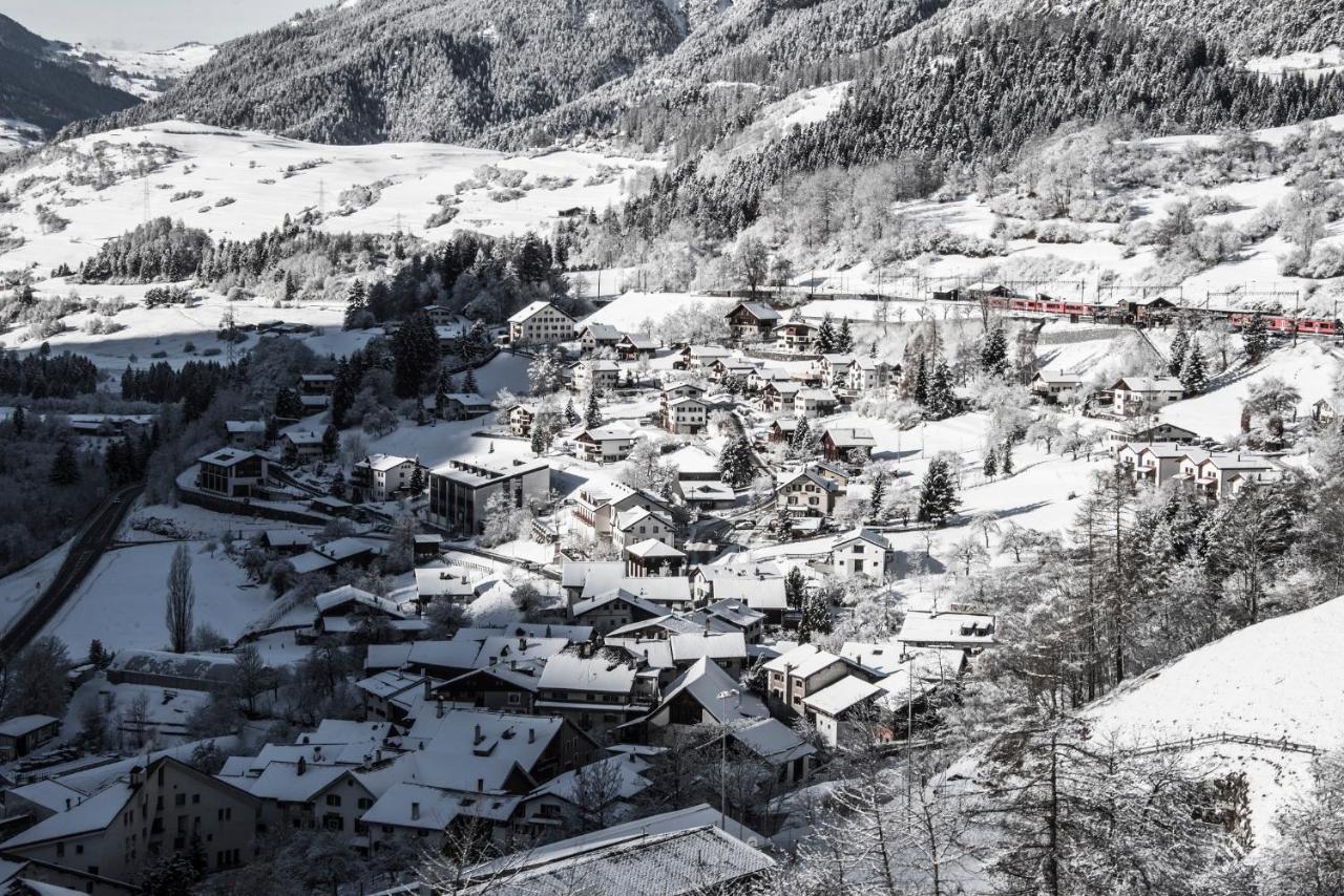 Hotel Bed & Rooms , Corte Rossa -1 Min Walk To Bernina Express Tirano Exterior foto