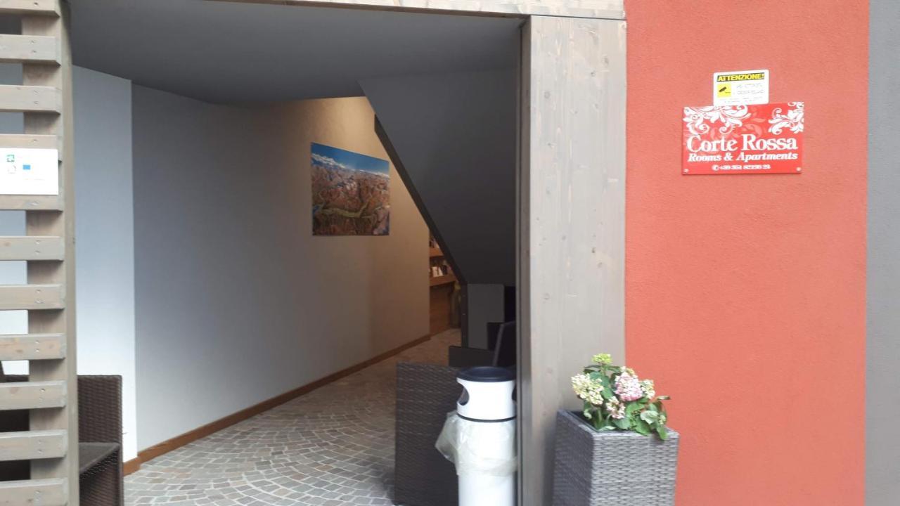 Hotel Bed & Rooms , Corte Rossa -1 Min Walk To Bernina Express Tirano Exterior foto